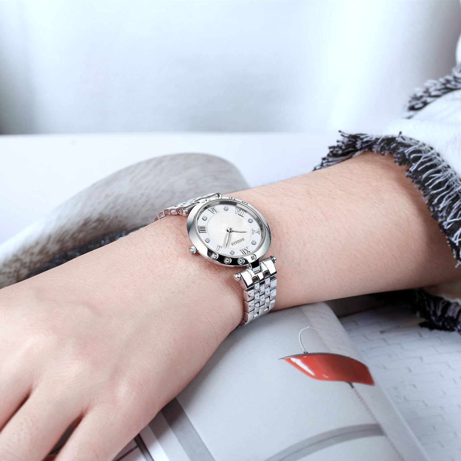 RUIMAS Ladies Wrist Watch